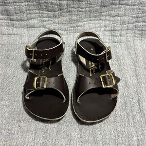 Sun San Surfer Saltwater Sandals Baby Girls Size 8 Brown Split Leather Insoles‎